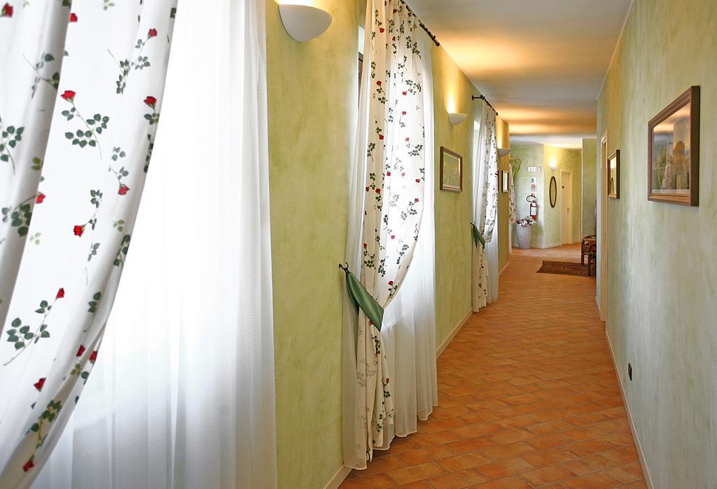 Hotel Antichi Cortili Доссобуоно Экстерьер фото