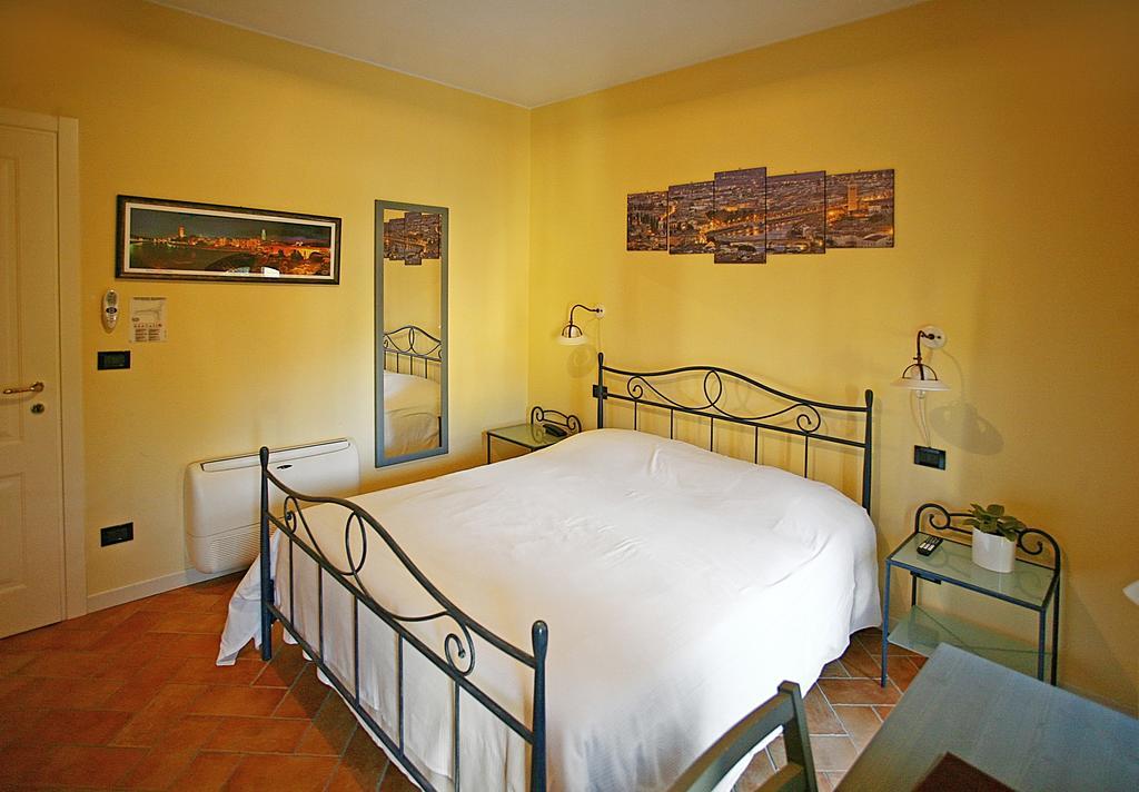Hotel Antichi Cortili Доссобуоно Экстерьер фото